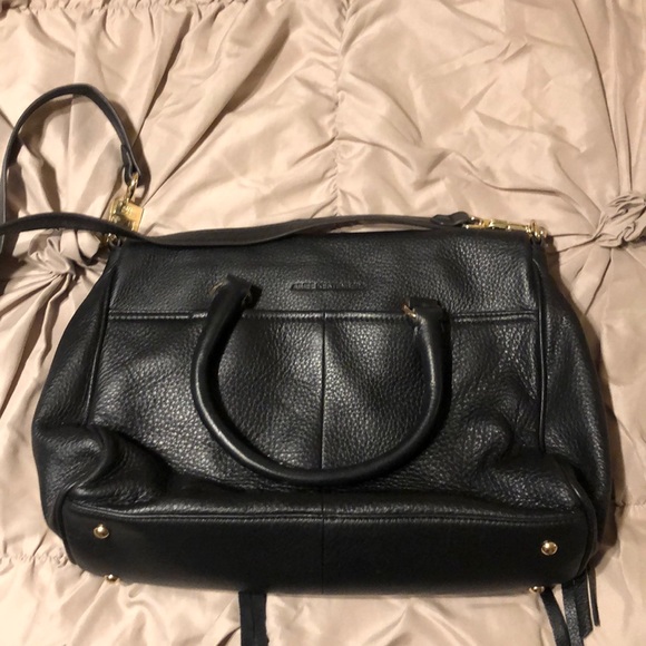 Handbag - Picture 2 of 3